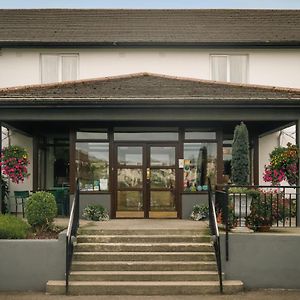 Downhill Inn